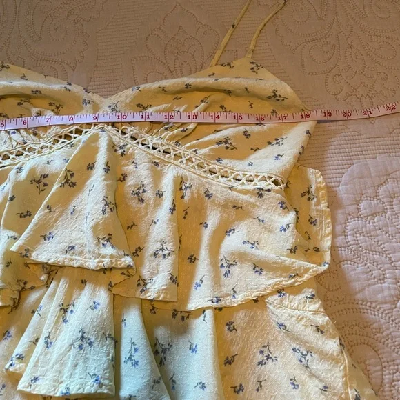 Foevever 21 Yellow Sundress - Picture 3 of 5